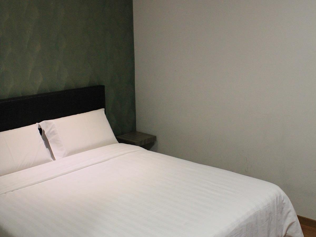 Hotel U And Me Кулай Екстер'єр фото